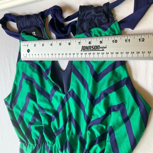 Iz Byer Women Maxi Dress size M Sleeveless Halter V-cut Stretchy Green & Blue - Picture 3 of 9